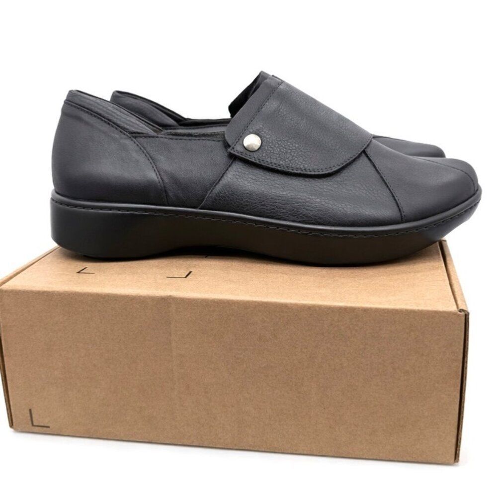 Naot $220 Lagoon Supportive Leather Loafer Shoes Womens Size 39 EU 8.5-9 US